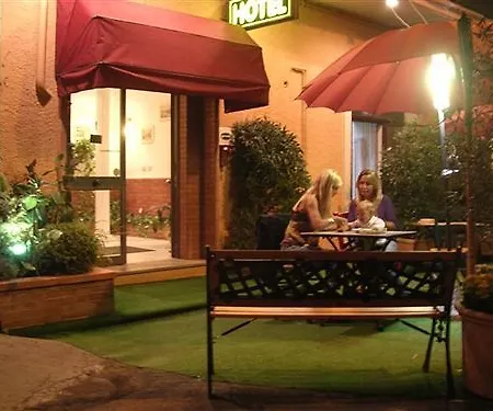 Hotel Il Ponte Cecina (Livorno)