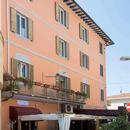 Hotel Il Ponte Cecina (Livorno)